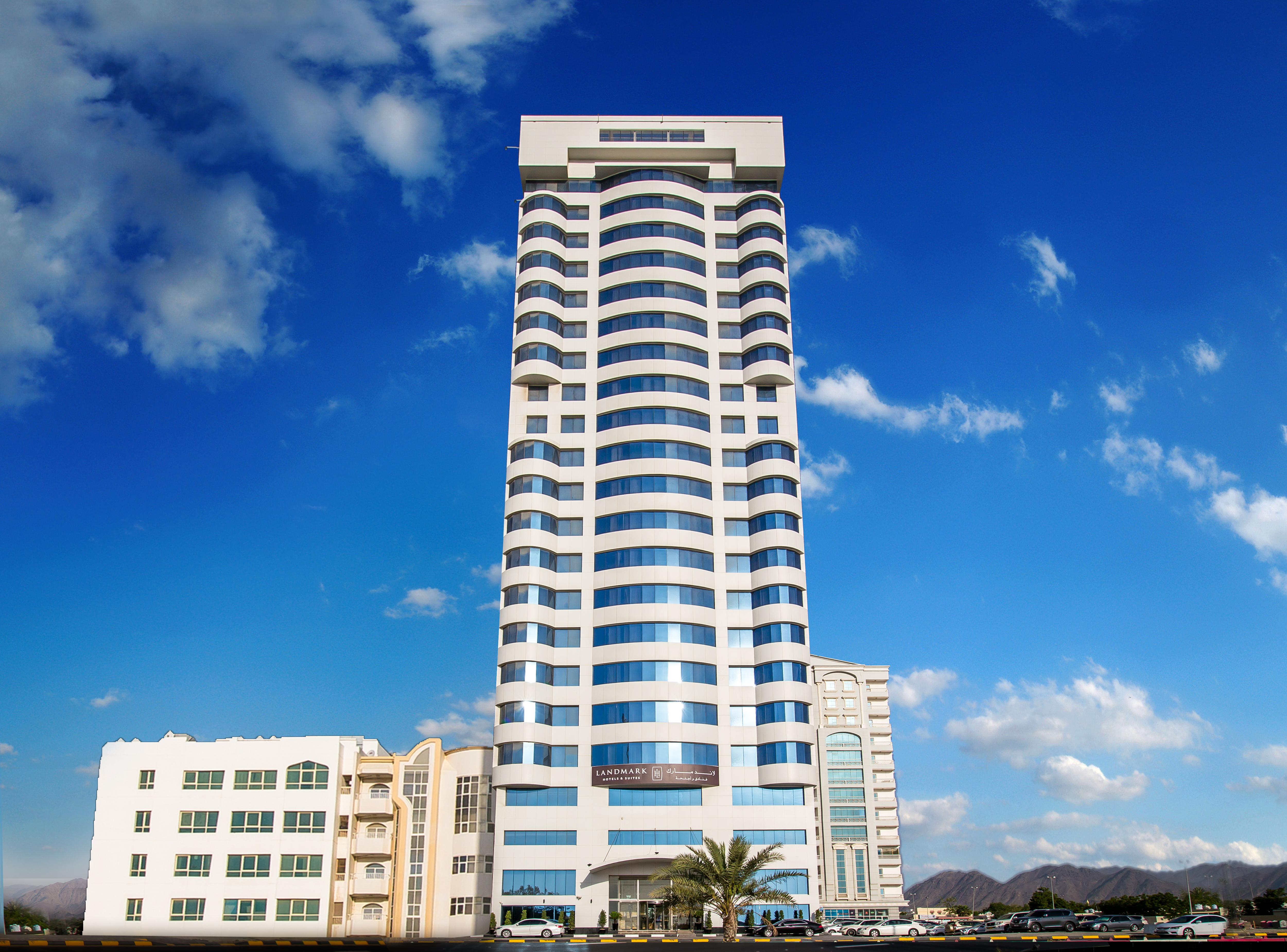 V Hotel Al Fujayrah Exterior foto